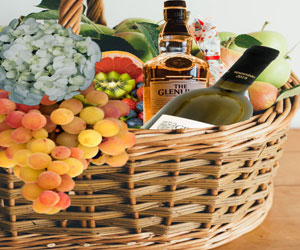 Hampers for your precious events - Business Horizon